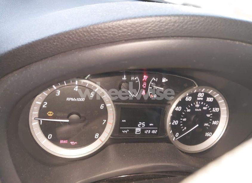 Photo 16 of 2013 Nissan Sentra SR (VIN 3N1AB7APXDL729704)