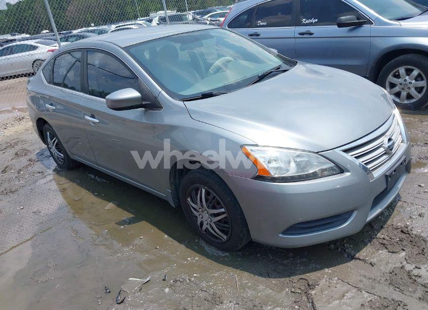 2013 Nissan Sentra S (VIN 3N1AB7APXDL748947) main photo