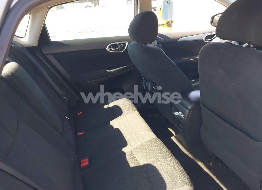 Photo 8 of 2013 Nissan Sentra SR (VIN 3N1AB7APXDL772102)