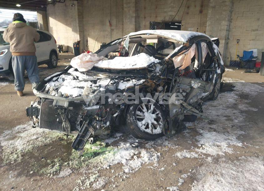 Photo 2 of 2013 Nissan Sentra SL (VIN 3N1AB7APXDL779518)