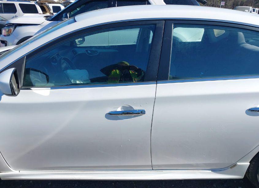 Photo 14 of 2013 Nissan Sentra SR (VIN 3N1AB7APXDL793466)