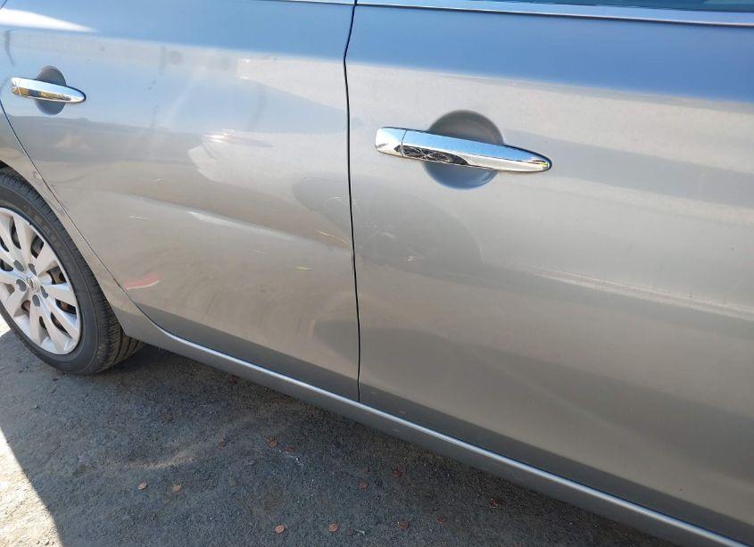 Photo 6 of 2014 Nissan Sentra SV (VIN 3N1AB7APXEL638448)