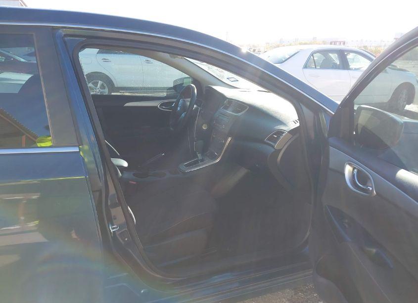 Photo 5 of 2014 Nissan Sentra S (VIN 3N1AB7APXEL685463)