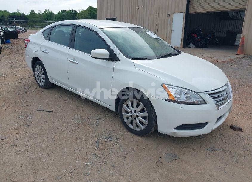 2014 Nissan Sentra S (VIN 3N1AB7APXEY258707) main photo