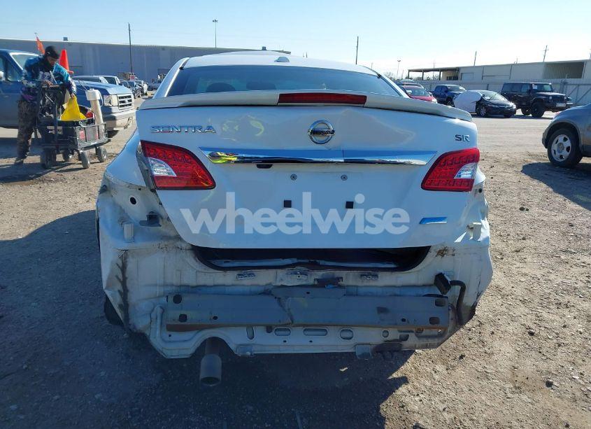 Photo 17 of 2014 Nissan Sentra SR (VIN 3N1AB7APXEY284580)