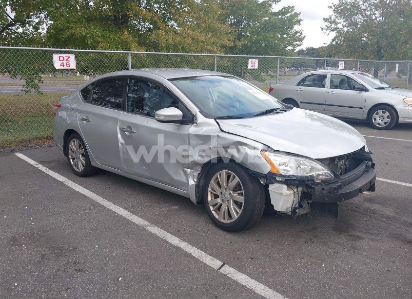 2014 Nissan Sentra SL (VIN 3N1AB7APXEY338136) main photo