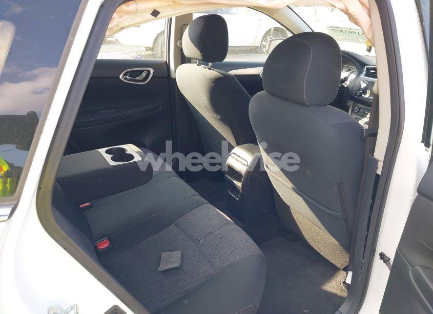 Photo 8 of 2015 Nissan Sentra SV (VIN 3N1AB7APXFL671371)