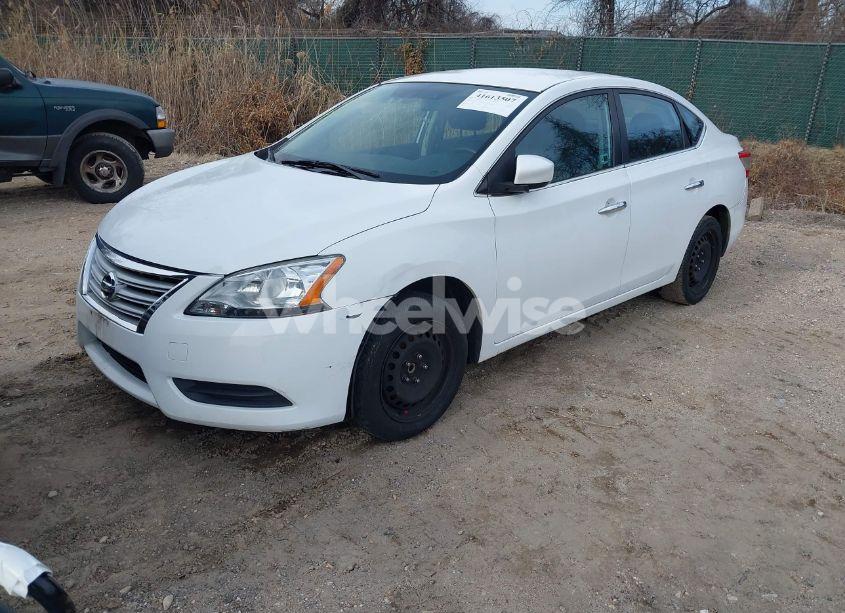 Photo 2 of 2015 Nissan Sentra (VIN 3N1AB7APXFY248230)