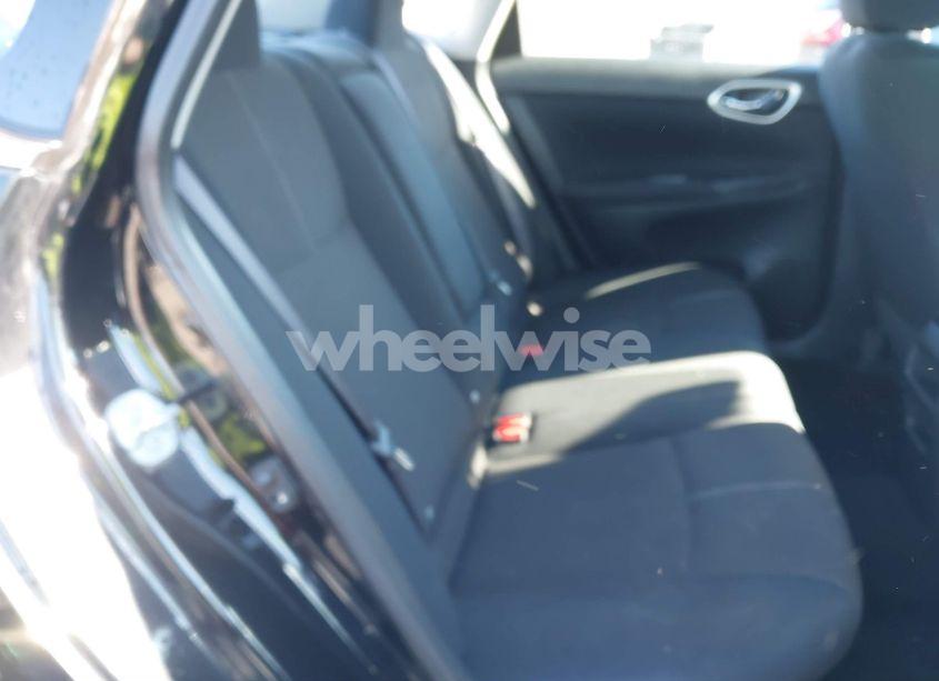 Photo 8 of 2015 Nissan Sentra S (VIN 3N1AB7APXFY252505)
