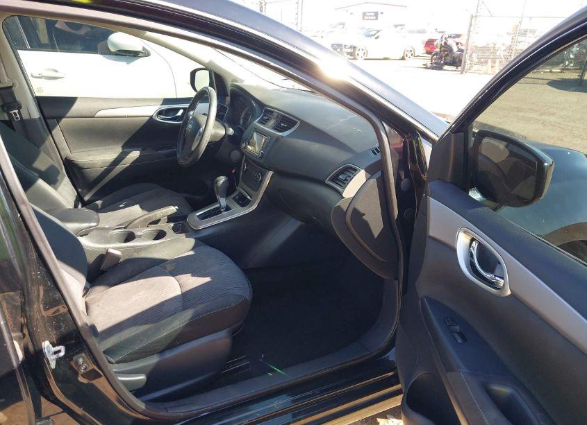 Photo 5 of 2015 Nissan Sentra SV (VIN 3N1AB7APXFY255131)