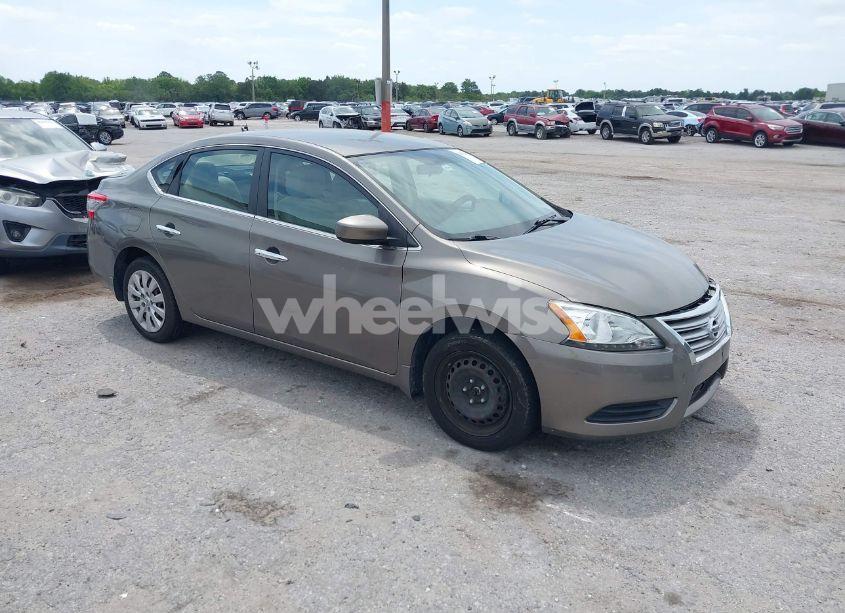 2015 Nissan Sentra SV (VIN 3N1AB7APXFY257607) main photo
