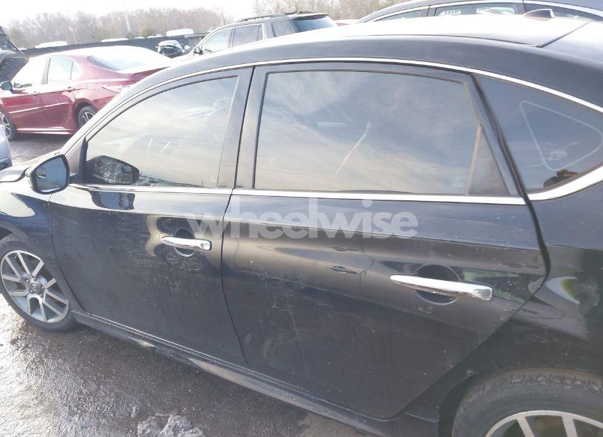 Photo 14 of 2015 Nissan Sentra SR (VIN 3N1AB7APXFY262340)