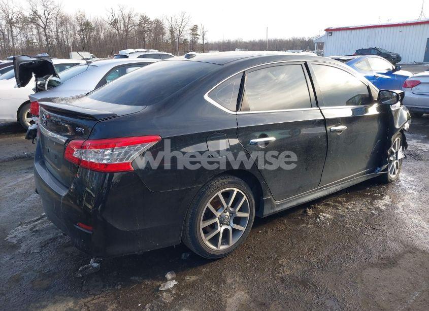 Photo 4 of 2015 Nissan Sentra SR (VIN 3N1AB7APXFY262340)