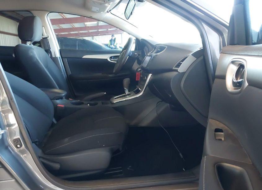 Photo 5 of 2015 Nissan Sentra S (VIN 3N1AB7APXFY290865)