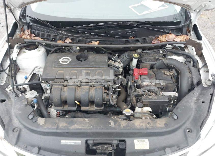 Photo 10 of 2015 Nissan Sentra S (VIN 3N1AB7APXFY292325)