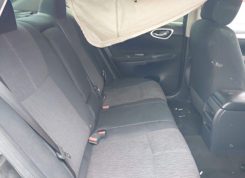 Photo 8 of 2015 Nissan Sentra SV (VIN 3N1AB7APXFY296309)