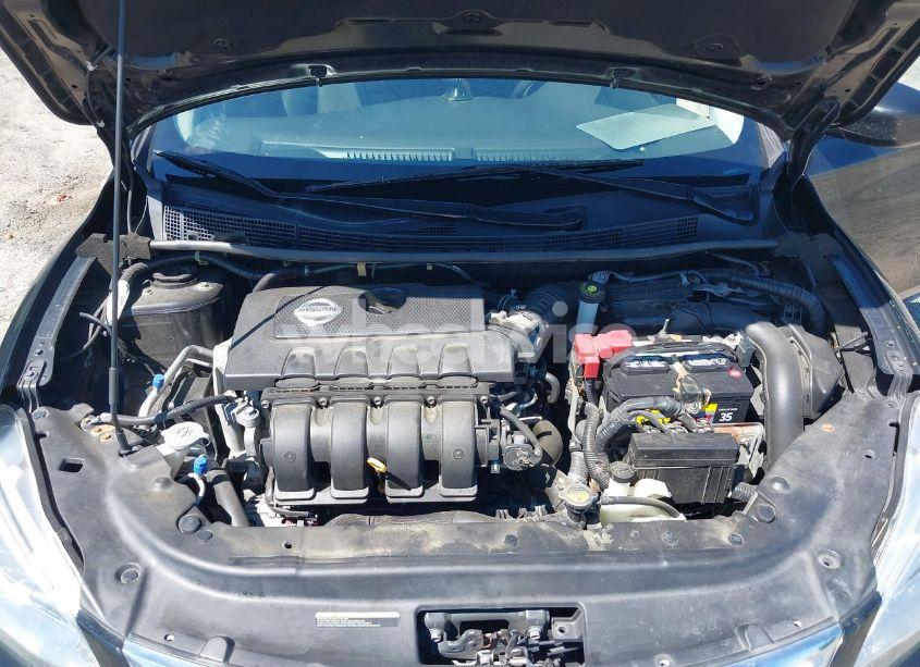 Photo 10 of 2015 Nissan Sentra S (VIN 3N1AB7APXFY302741)