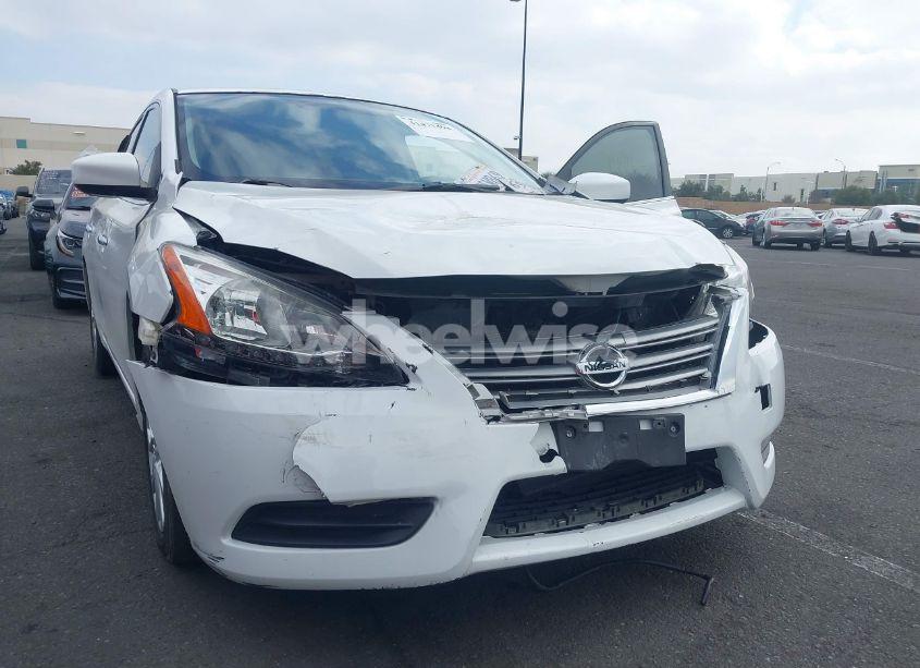 Photo 6 of 2015 Nissan Sentra SV (VIN 3N1AB7APXFY309754)