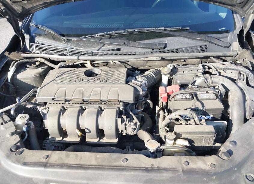 Photo 10 of 2015 Nissan Sentra S (VIN 3N1AB7APXFY318549)