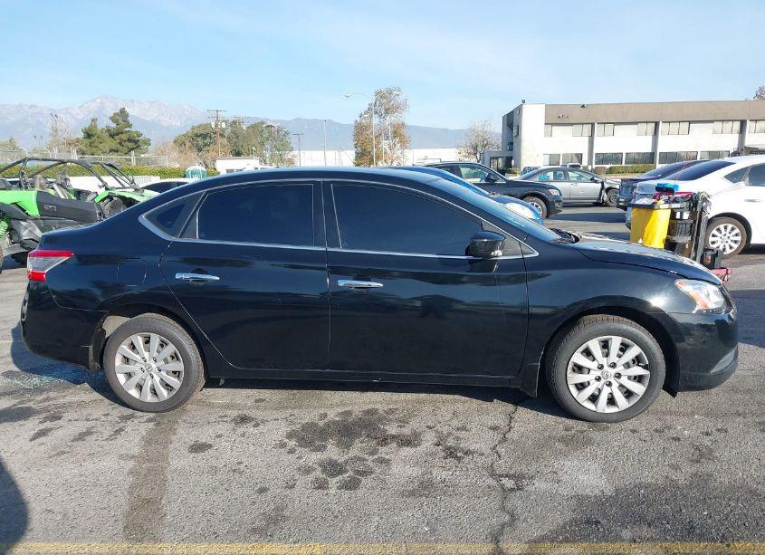 Photo 13 of 2015 Nissan Sentra S (VIN 3N1AB7APXFY318549)