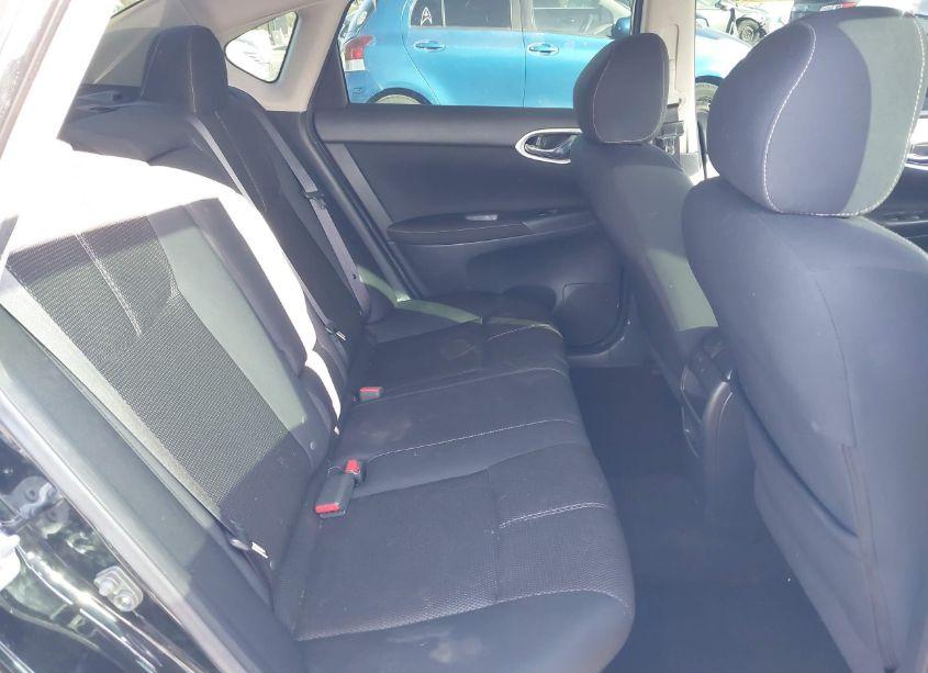 Photo 8 of 2015 Nissan Sentra S (VIN 3N1AB7APXFY318549)