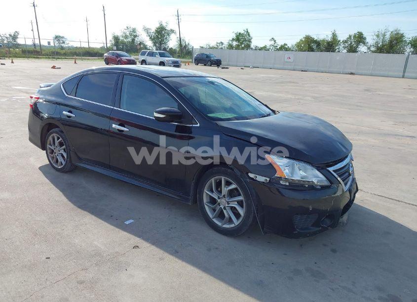 2015 Nissan Sentra SR (VIN 3N1AB7APXFY334444) main photo