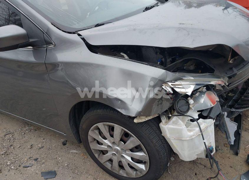 Photo 12 of 2015 Nissan Sentra S (VIN 3N1AB7APXFY351051)
