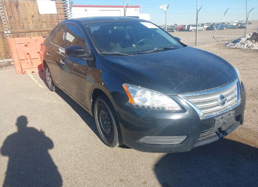 2015 Nissan Sentra S (VIN 3N1AB7APXFY355875) main photo