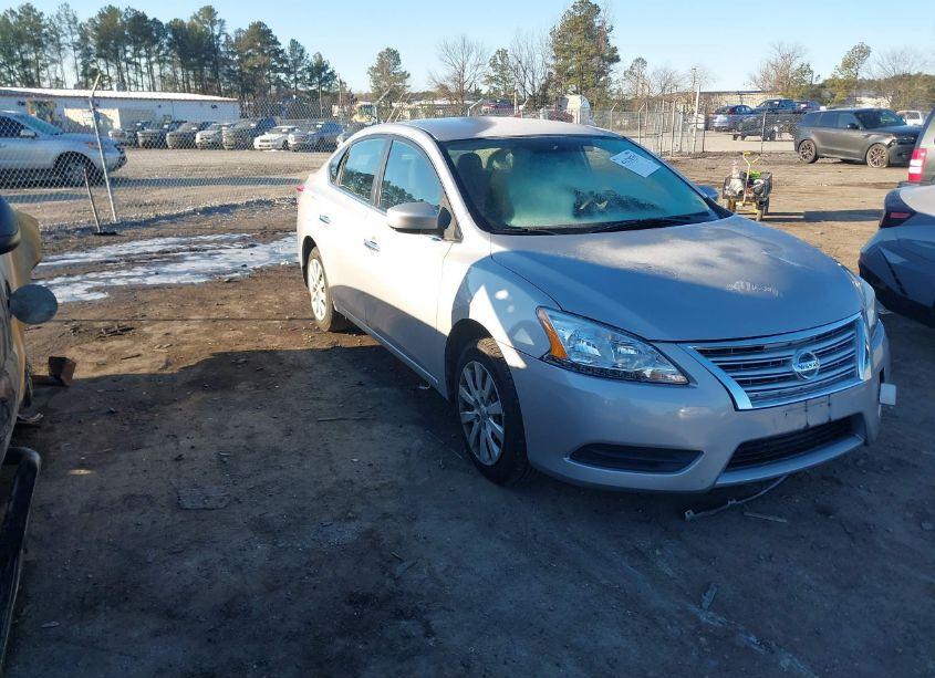 2015 Nissan Sentra S (VIN 3N1AB7APXFY360753) main photo