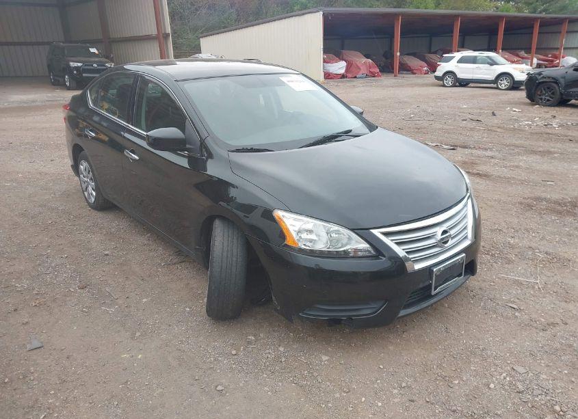 2015 Nissan Sentra S (VIN 3N1AB7APXFY360994) main photo