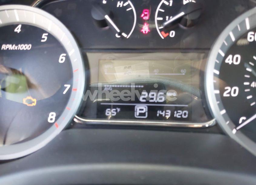 Photo 7 of 2015 Nissan Sentra SV (VIN 3N1AB7APXFY378511)