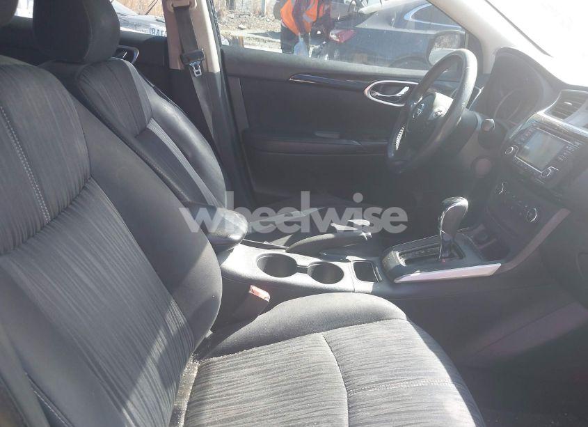 Photo 5 of 2016 Nissan Sentra S/SV/SR/SL (VIN 3N1AB7APXGY229551)