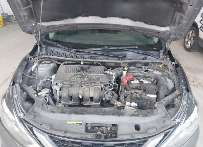 Photo 10 of 2016 Nissan Sentra S (VIN 3N1AB7APXGY238010)