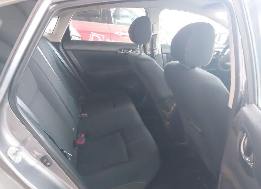 Photo 8 of 2016 Nissan Sentra S (VIN 3N1AB7APXGY238010)