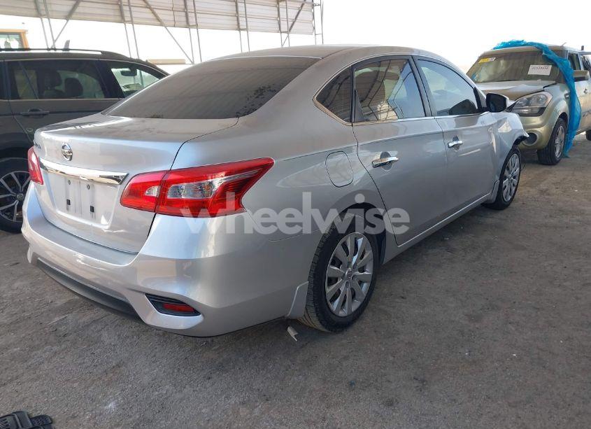 Photo 4 of 2016 Nissan Sentra S (VIN 3N1AB7APXGY265675)