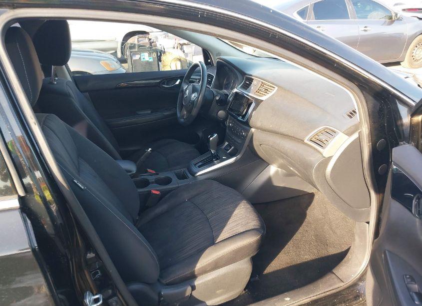 Photo 5 of 2016 Nissan Sentra SV (VIN 3N1AB7APXGY277423)