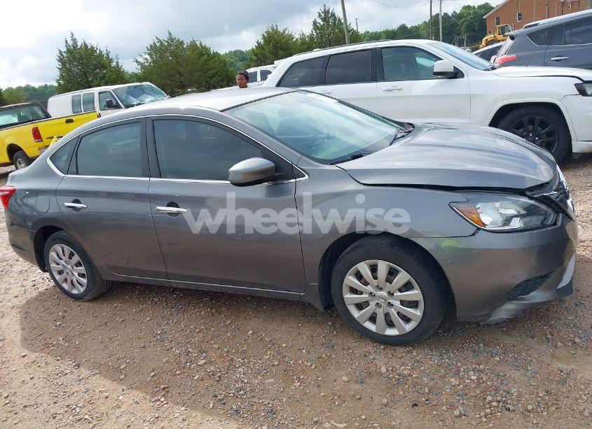 Photo 13 of 2016 Nissan Sentra S (VIN 3N1AB7APXGY324594)