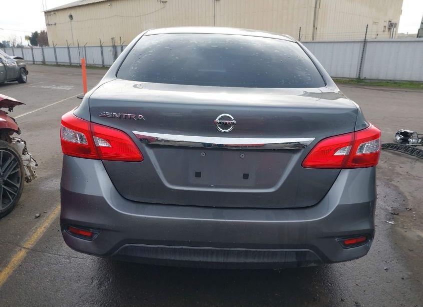 Photo 17 of 2016 Nissan Sentra S (VIN 3N1AB7APXGY335577)