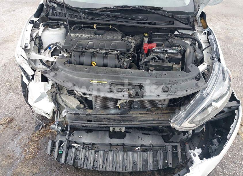 Photo 10 of 2016 Nissan Sentra SR (VIN 3N1AB7APXGY336471)