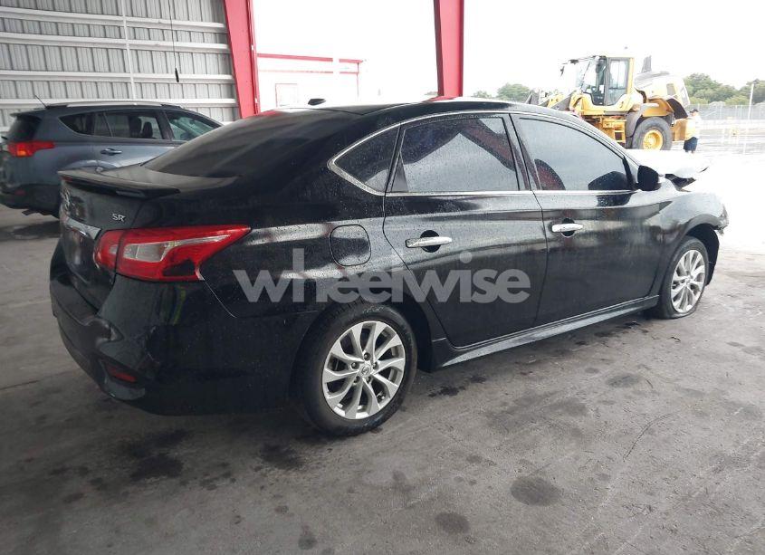 Photo 4 of 2016 Nissan Sentra SR (VIN 3N1AB7APXGY338110)