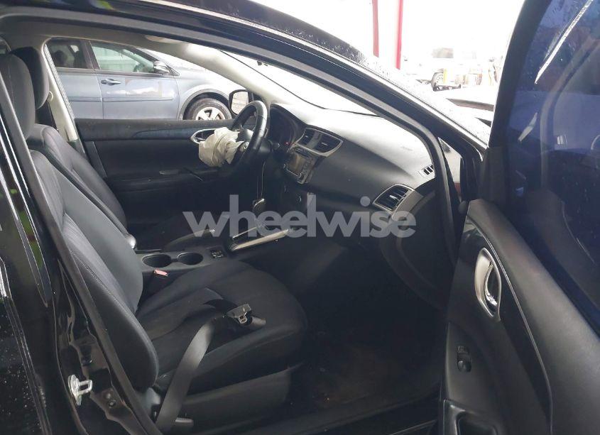 Photo 5 of 2016 Nissan Sentra SR (VIN 3N1AB7APXGY338110)