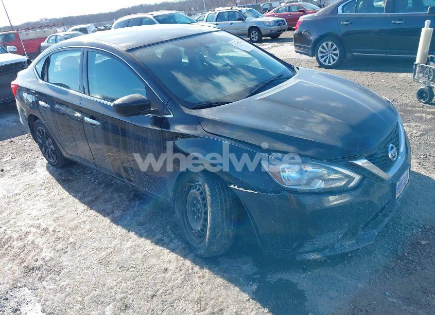 2017 Nissan Sentra SV (VIN 3N1AB7APXHL640933) main photo