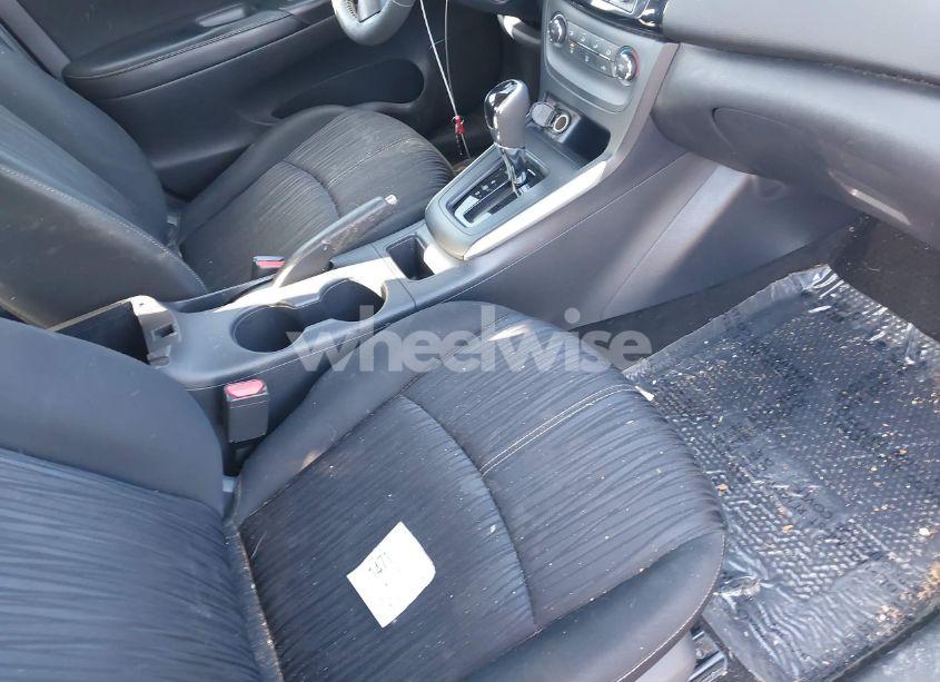 Photo 5 of 2017 Nissan Sentra SV (VIN 3N1AB7APXHL640933)