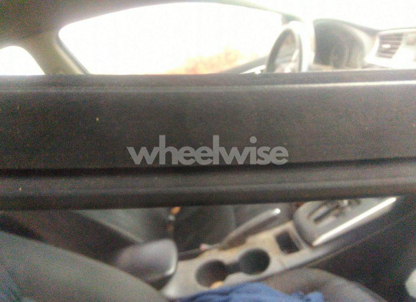 Photo 5 of 2017 Nissan Sentra SV (VIN 3N1AB7APXHL660051)