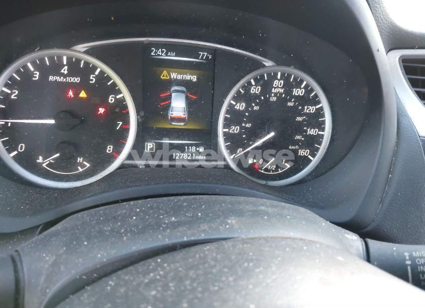 Photo 7 of 2017 Nissan Sentra SV (VIN 3N1AB7APXHL670238)