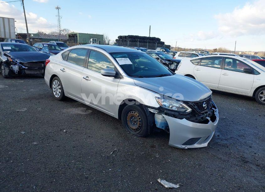 2017 Nissan Sentra SV (VIN 3N1AB7APXHL680297) main photo