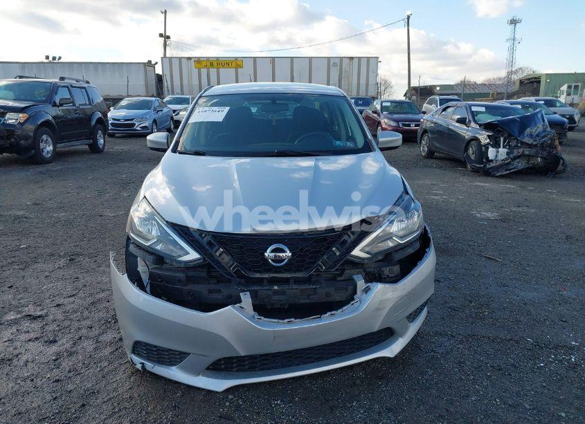 Photo 12 of 2017 Nissan Sentra SV (VIN 3N1AB7APXHL680297)