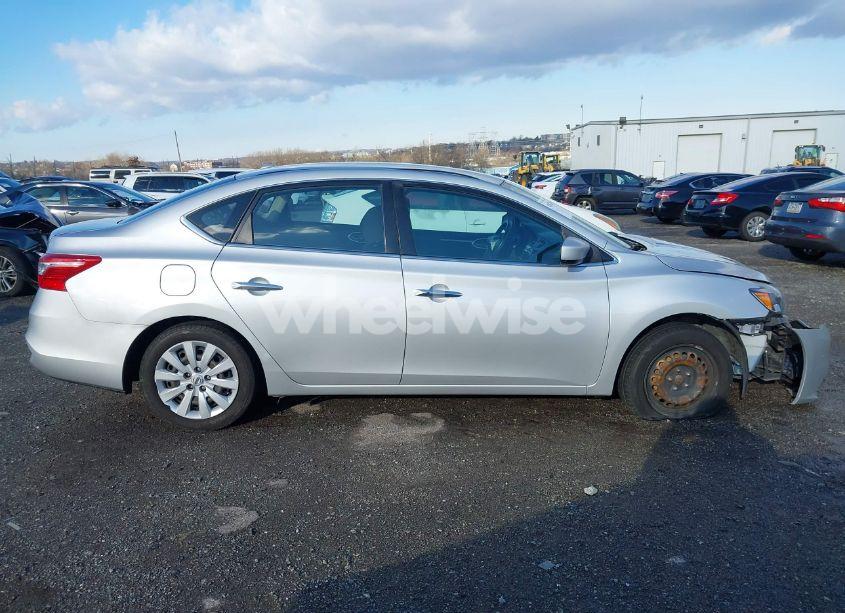 Photo 13 of 2017 Nissan Sentra SV (VIN 3N1AB7APXHL680297)