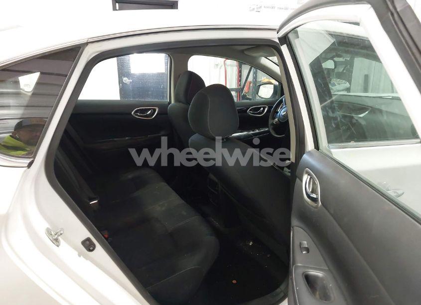 Photo 8 of 2017 Nissan Sentra SV (VIN 3N1AB7APXHL710446)