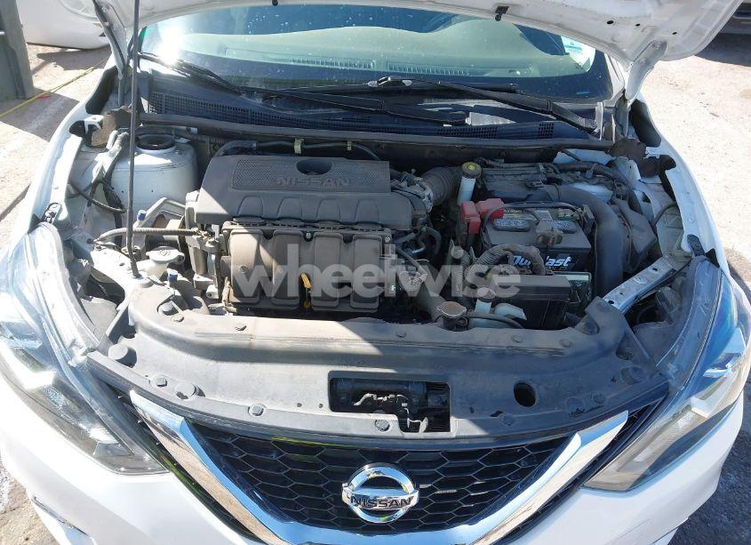 Photo 10 of 2017 Nissan Sentra SR (VIN 3N1AB7APXHY207728)